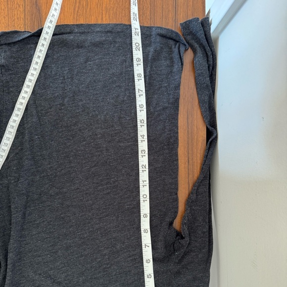 Forever 21 LongSleeve Layering Shirt Women’s Size Small - Picture 5 of 8